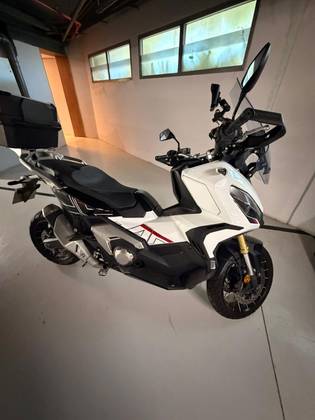HONDA X-ADV HONDA X-ADV
